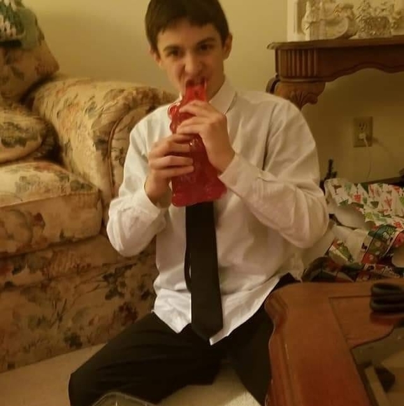 Meet your Posher, Christine, TEENAGE UP FOR SALE, COMES WITH GIANT GUMMY BEAR!!! - Picture 1 of 1